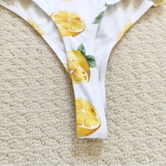 Lemon print strapless tube bodysuit - Picture 3 of 4